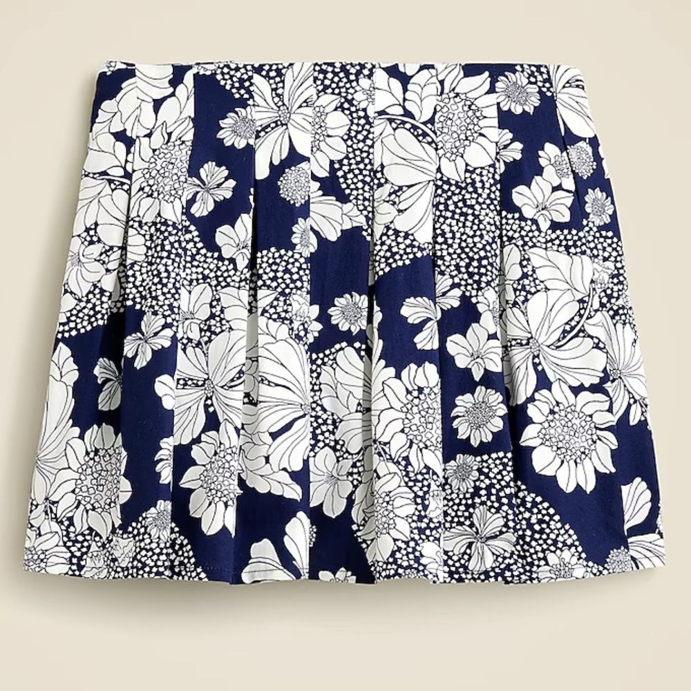 J. Crew Crewcuts Girls' pleated skirt in indigo floral • size 6 • NWT • CB003